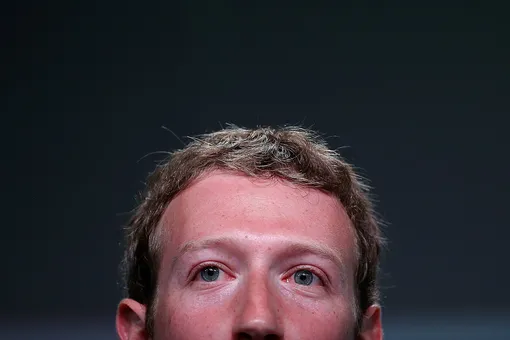 Марк Цукерберг показал фото избитого лица в синяках: с кем подрался миллиардер и замешан ли Илон Маск?