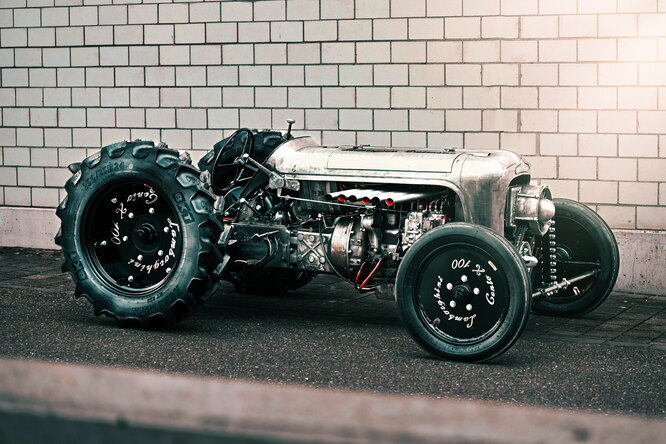 За трактор Lamborghini просят 39 миллионов: почему так дорого?