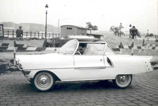 Напоследок автомобиль Fesztiv l дизайнера Калмана Шабади. Он построил эту симпатичную самоделку в 1960 году.