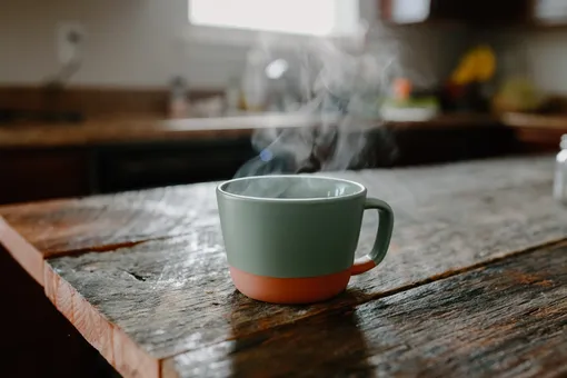 Что произойдет с организмом, если каждый день пить зеленый чай: объясняет эксперт