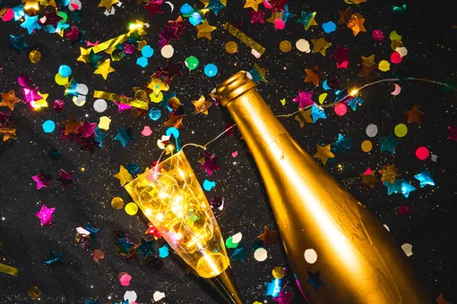 5 причин, чтобы разрешить себе бокал шампанского на Новый год
