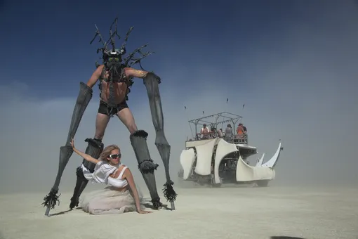 Необычные костюмы участников фестиваля Burning Man
