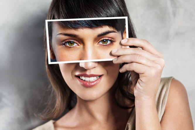 Аферистки из Tinder: 5 способов распознать фотошоп на фотографиях девушки Аферистки из Tinder: 5 способов распознать фотошоп на фотографиях девушки