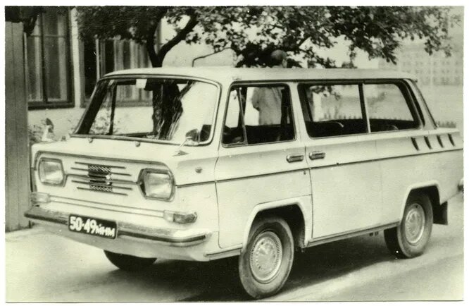 «Дружба» Николая Давыдова. Микроавтобус с двигателем от ВАЗ-2101.