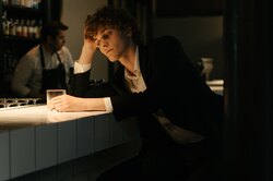 Почему мужчины остаются одинокими: исследователи собрали самые распространенные причины
