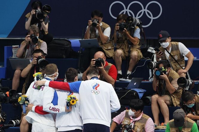 Российские пловцы завоевали золото и серебро на Олимпиаде в Токио