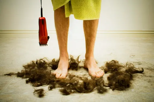 Новый тренд или гигиена: зачем некоторые мужчины избавляются от волос на ногах