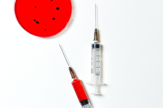 В Минздраве рассказали об особенностях вакцинации от COVID-19 для ВИЧ-инфицированных В Минздраве рассказали об особенностях вакцинации от COVID-19 для ВИЧ-инфицированных