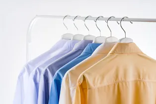 Советы по выбору мужских рубашек и уходу за ними: не повторяйте эти частые ошибки