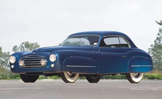 1950 год, Delahaye 235M Pillarless Saloon, кузов работы ателье Ghia. Компания Carrozzeria Ghia (Турин, Италия) основана в 1916 году и функционирует до сих пор, работая с ведущими мировыми автомобильными марками.