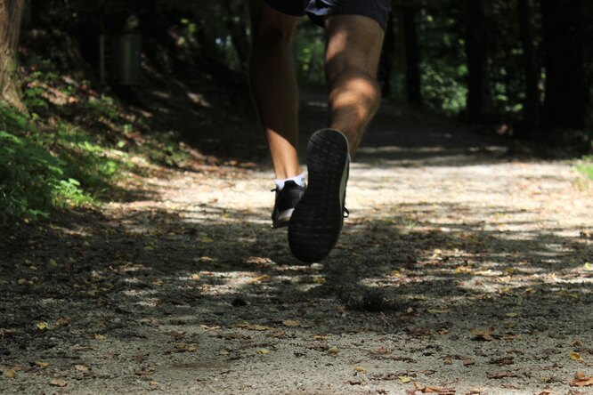 Как начать бегать: 5 шагов к удовольствию от пробежек