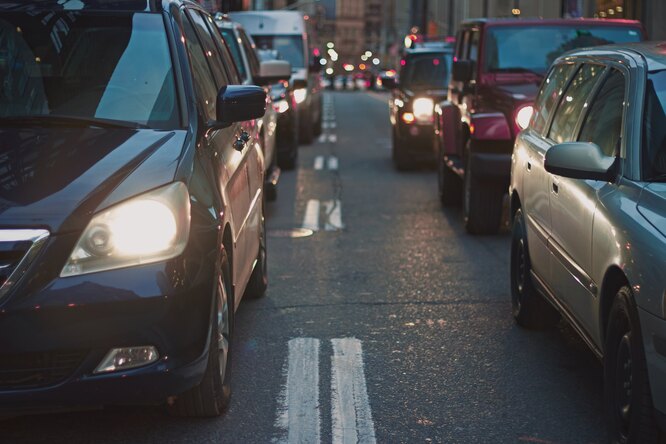 Правила проезда на круговых перекрестках изменятся в 2023 году: что важно знать водителям?