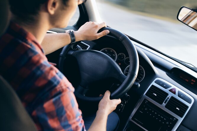 Автовладельцев предупредили о возможном подорожании ОСАГО Автовладельцев предупредили о возможном подорожании ОСАГО