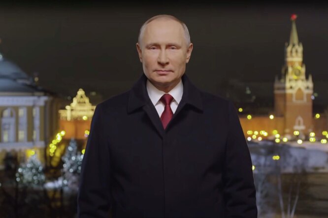 Как менялись поздравления Владимира Путина: все новогодние речи президента за 24 года