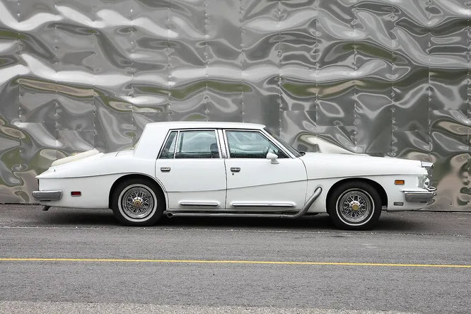 1977 год, Stutz IV-Porte.