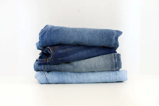 Как правильно выбрать джинсы на позднюю осень и зиму: узнайте важные нюансы