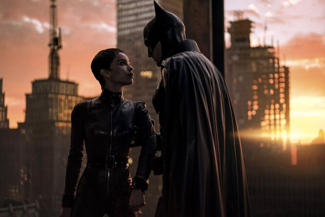 В сети можно посмотреть нового «Бэтмена» с Робертом Паттинсоном — правда, только первые 10 минут