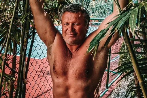 Как сохранить мышцы после 50 лет: рецепт экс-бойца ММА Олега Тактарова