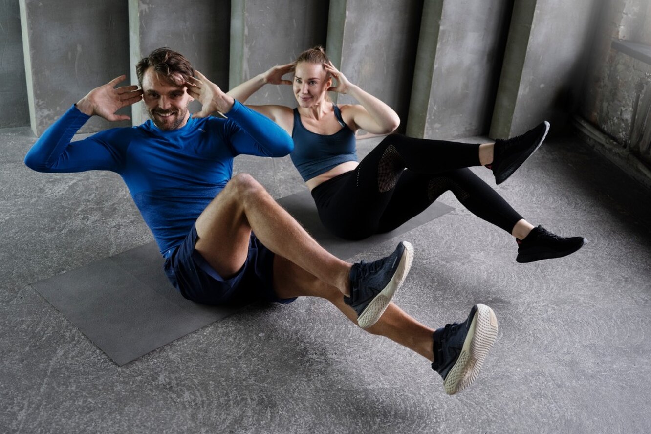 В конце тренировки. Мужские забавы. Collective Sport. Men today.