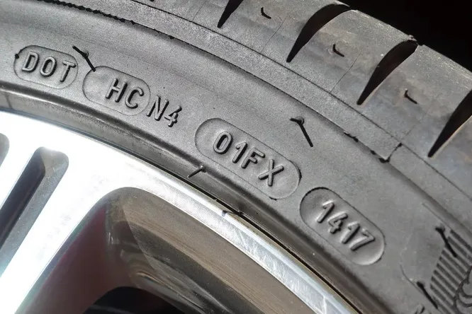 Что означают символы на шинах и как их расшифровать?