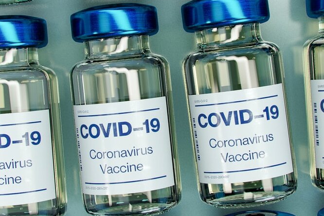 Власти Таиланда одобрили российскую вакцину и отменили запрет на въезд привитых ей туристов