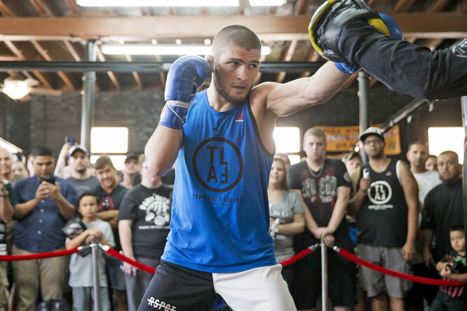 Как тренируется непобежденный боец UFC Хабиб Нурмагомедов Как тренируется непобежденный боец UFC Хабиб Нурмагомедов