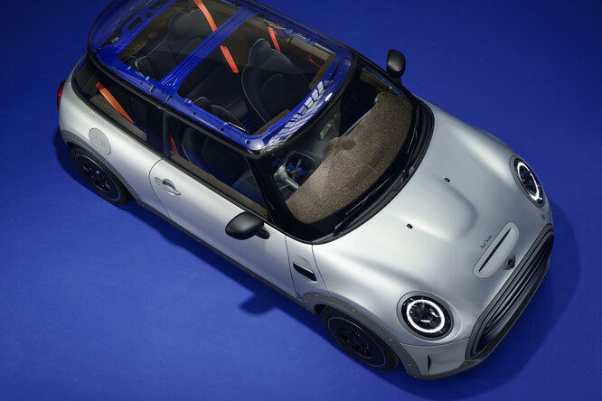 Экологичный MINI Cooper SE от Paul Smith: голый, но модный Экологичный MINI Cooper SE от Paul Smith: голый, но модный