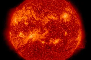На Солнце произошла одна из крупнейших вспышек в истории: будут ли магнитные бури 15 мая