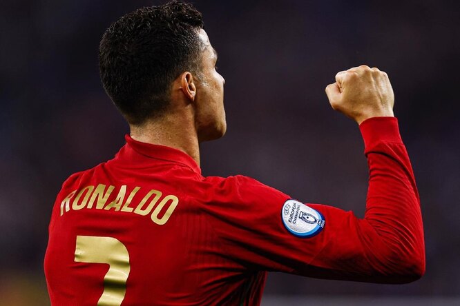 «Добро пожаловать домой»: Роналду вернулся в «Манчестер Юнайтед»