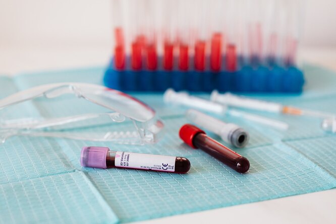 В России зарегистрировали тест-систему для выявления разных штаммов коронавируса