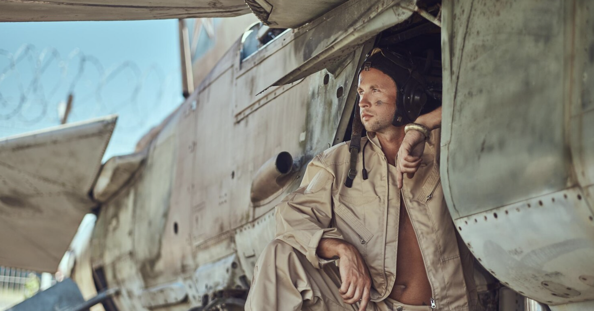 Держать в ежовых рукавицах - откуда это выражение?