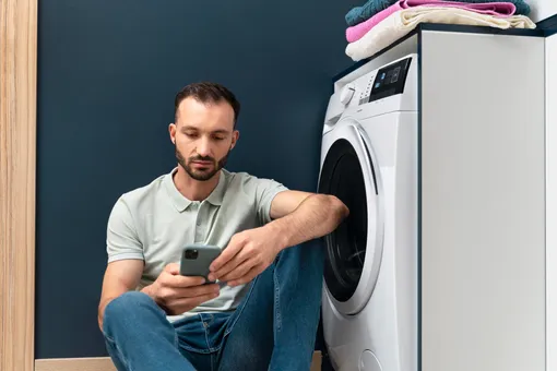 Почему в стиральной машине появляется плохой запах?