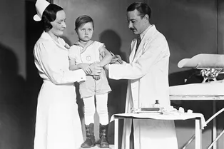 8 опасных болезней, которые победило человечество благодаря вакцине