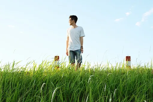 Как спасти джинсы: 8 лучших способов, которые помогут отстирать пятна травы 
