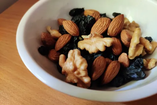 Почему орехи не подходят для здорового перекуса?
