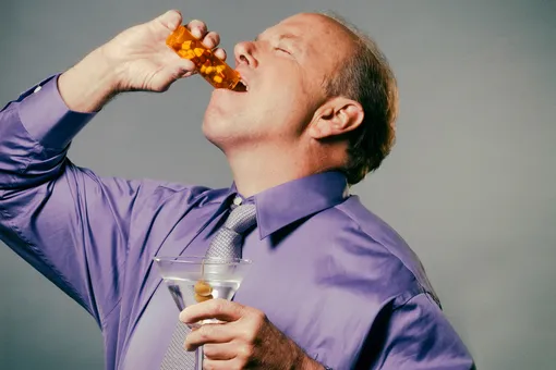 Чем опасно сочетание алкоголя и антидепрессантов?