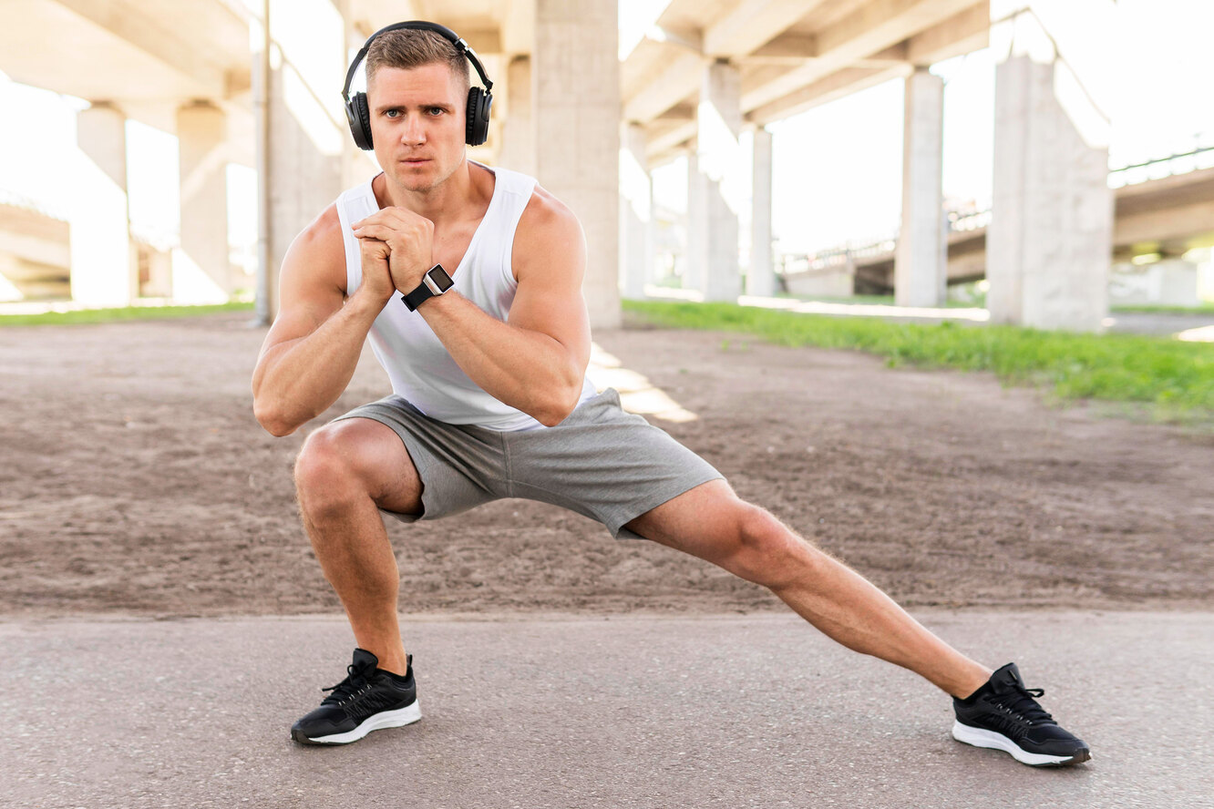 Обычный тренировки. Athletic man. Как тренировать взгляд уверенного мужчины. Men today.