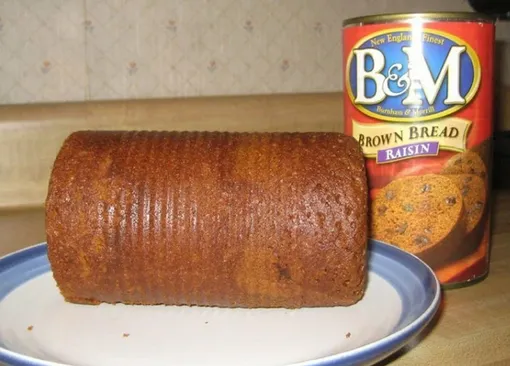 Консервированный хлеб с изюмом