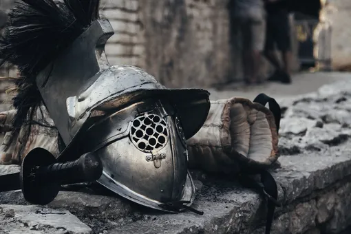 Как рыцари побеждали в бою, если доспехи защищали все тело?