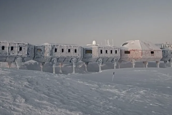 Брошенная в Антарктике станция-призрак работает без персонала