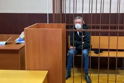 Осужденный за смертельное ДТП Ефремов выйдет по УДО? Родственники погибшего простили актера