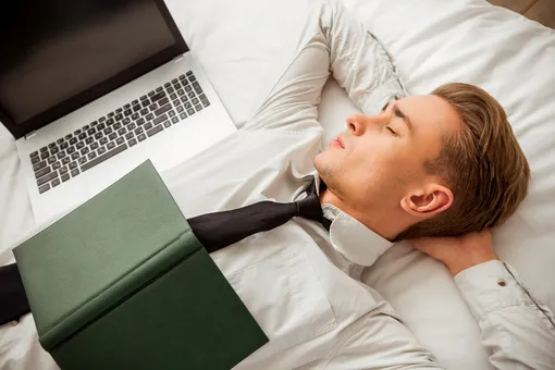 Ваш босс спит крепче вас: ученые нашли связь между качеством сна и должностью