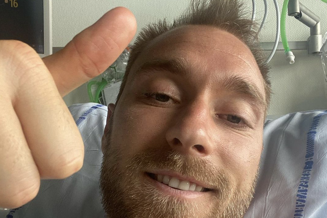 Пережившему остановку сердца игроку сборной Дании имплантируют кардиостимулятор