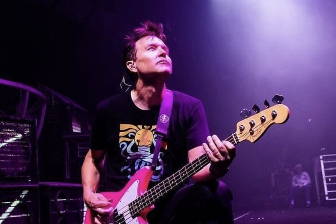 Фронтмен Blink-182 Марк Хоппус заявил, что у него нашли рак Фронтмен Blink-182 Марк Хоппус заявил, что у него нашли рак
