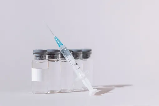 Ваучер в обмен на прививку: в публичном заведении Австрии предложили клиентам необычную акцию