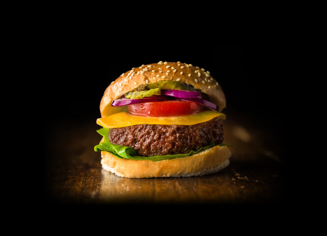 Бургер из синтетического мяса голландской компании Mosa Meat Бургер из синтетического мяса голландской компании Mosa Meat