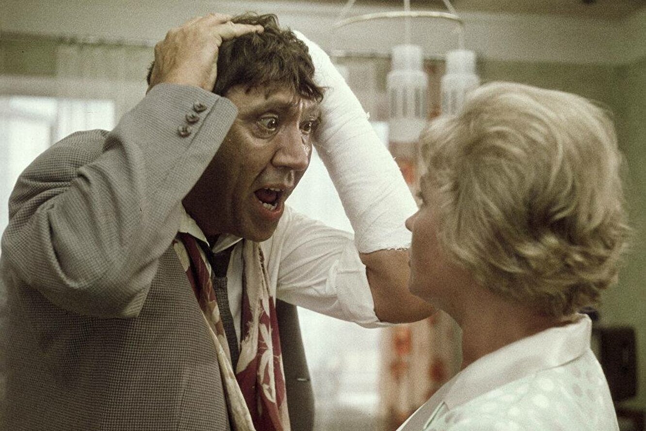 Фильм бриллиантовая рука актеры и роли второго плана