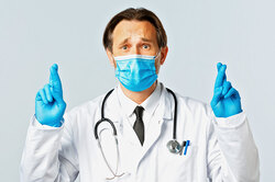 5 медицинских мифов, в которые верят сами медики