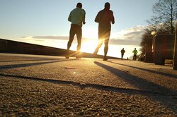 Теория тренировок: можно ли нарастить мышечную массу с помощью бега?