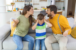 Как правильно спорить с женой о воспитании детей и не разрушить семью